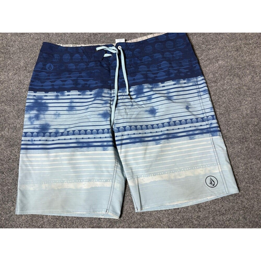 Volcom Board Shorts Mens 34 Blue Lido Stripe 4 Way Stretch Swim Surf Casual